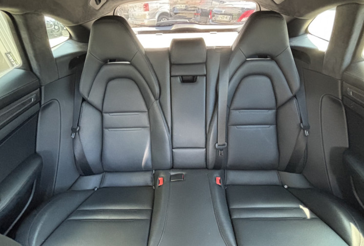 Porsche PANAMERA SPT TURISMO 3.0L V6 462ch 4 E-Hybrid / 1re main - suivi full Porsche