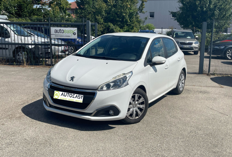 Peugeot 208 1.6 HDI / 75 CH / ACTIVE BUSINESS