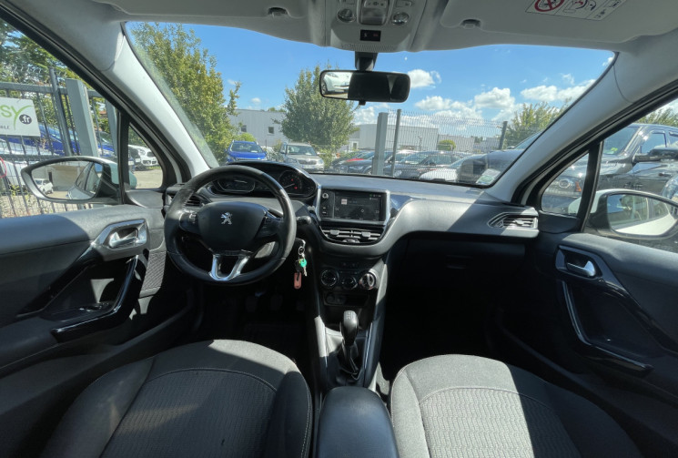 Peugeot 208 1.6 HDI / 75 CH / ACTIVE BUSINESS