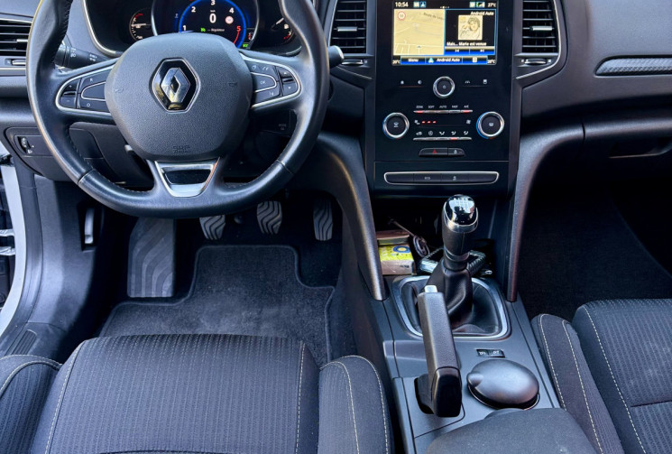 Renault Megane Estate 4 IV 1.5 Blue DCI 115cv break CarPlay / Distribution neuve / Super état /