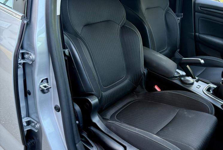 Renault Megane Estate 4 IV 1.5 Blue DCI 115cv break CarPlay / Distribution neuve / Super état /