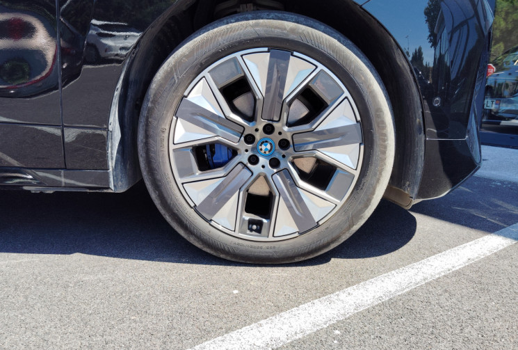 BMW iX iX I (I20) phase 1