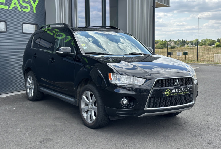 Mitsubishi OUTLANDER 2.2 DI-D Intense 4X4 177 cv 7 places 