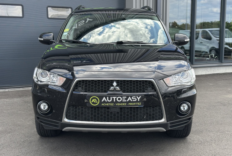 Mitsubishi OUTLANDER 2.2 DI-D Intense 4X4 177 cv 7 places 