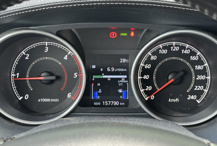 Mitsubishi OUTLANDER 2.2 DI-D Intense 4X4 177 cv 7 places 