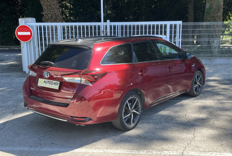 Toyota Auris Touring Sports 1.8 Hybride 136H Collection / Entretien Toyota / GARANTIE TOYOTA 07/2026