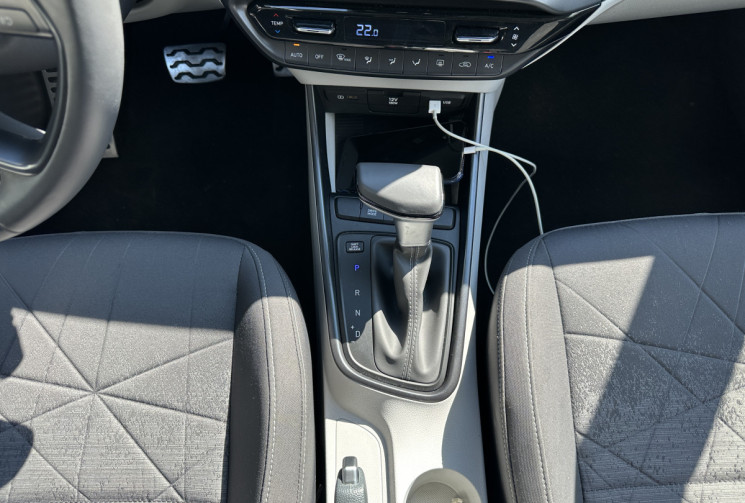 Hyundai BAYON 1.0 T-GDI 100 ch DCT-7 HYBRID 48V CREATIVE / Première main / Garantie constructeur