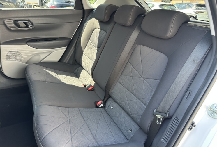 Hyundai BAYON 1.0 T-GDI 100 ch DCT-7 HYBRID 48V CREATIVE / Première main / Garantie constructeur