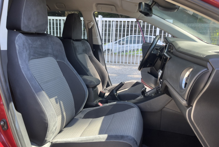 Toyota Auris Touring Sports 1.8 Hybride 136H Collection / Entretien Toyota / GARANTIE TOYOTA 07/2026