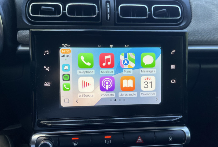 Citroën C3 1.2 Puretech 110 SHINE  EAT6 / Distribution OK / Carplay / Caméra + Radars