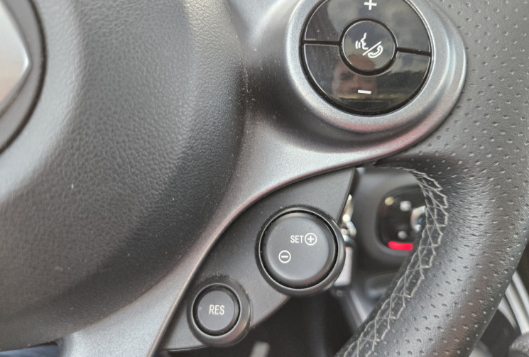 SMART Fortwo 90ch prime twinamic * CAMERA * SIEGES CHAUFFANTS * TOIT PANORAMIQUE *
