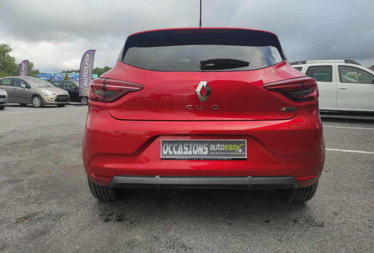 Renault Clio V 1.6 140 E-TECH HYBRID RS LINE