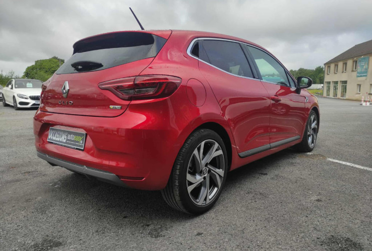 Renault Clio V 1.6 140 E-TECH HYBRID RS LINE
