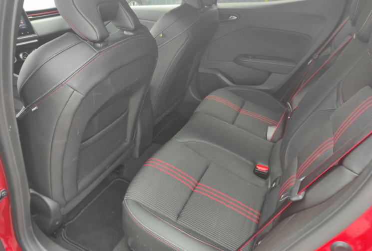 Renault Clio V 1.6 140 E-TECH HYBRID RS LINE
