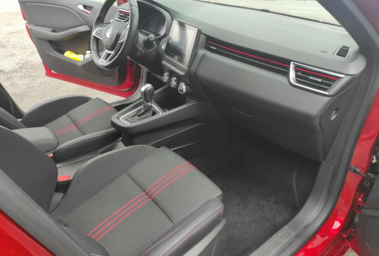 Renault Clio V 1.6 140 E-TECH HYBRID RS LINE