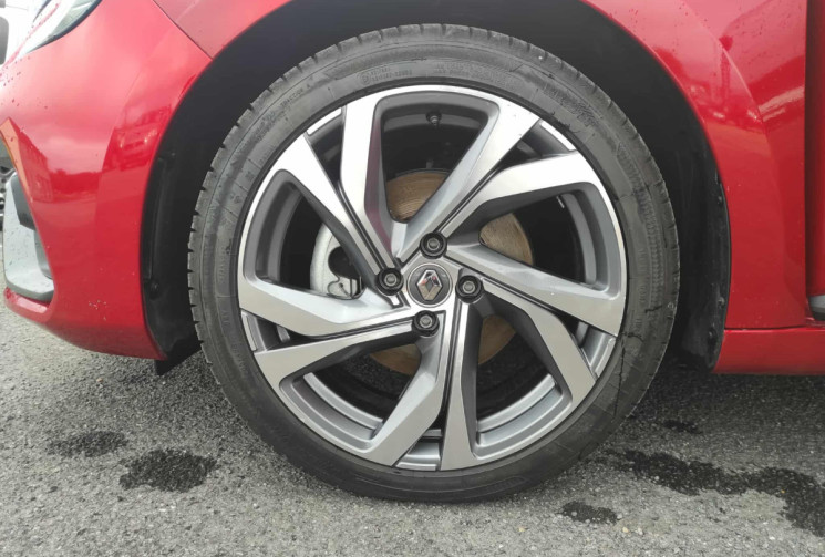 Renault Clio V 1.6 140 E-TECH HYBRID RS LINE