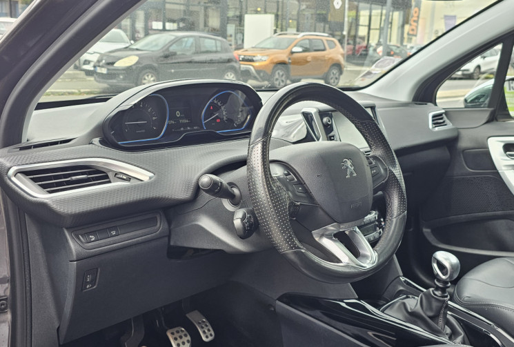 Peugeot 2008  1.2 THP Puretech 12V S&S 130 cv