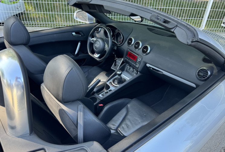 Audi TT 2L TFSI  200 ROASTER *Entretien suivi AUDI / Distribution 05/2025