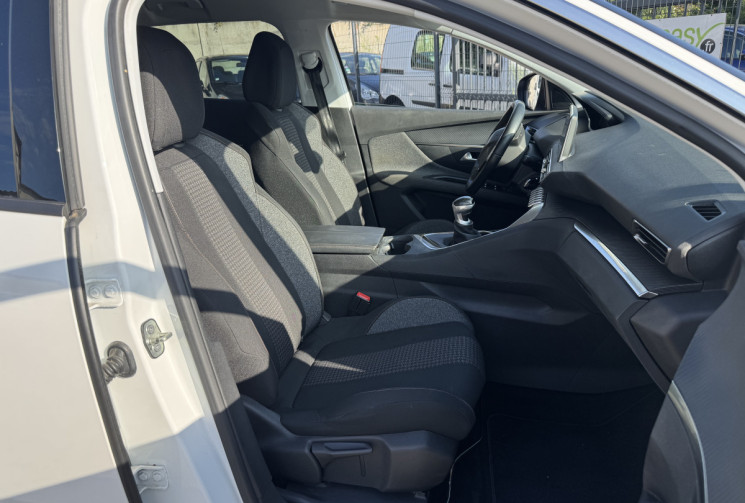 Peugeot 3008 1.5 BLUEHDI / 130 CH / ACTIVE BUSINESS