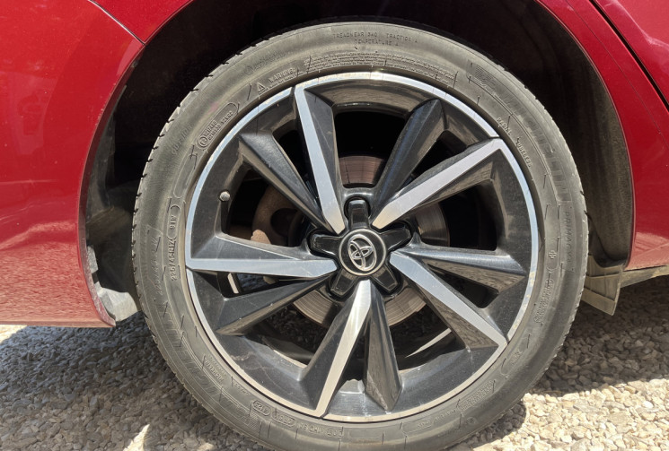 Toyota Auris Touring Sports 1.8 Hybride 136H Collection / Entretien Toyota / GARANTIE TOYOTA 07/2026
