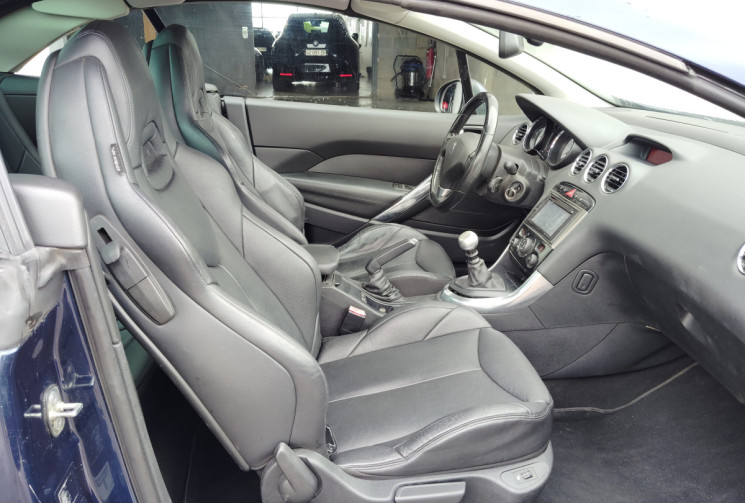 Peugeot 308 CC 2.0 HDi140 FAP Sport Pack 