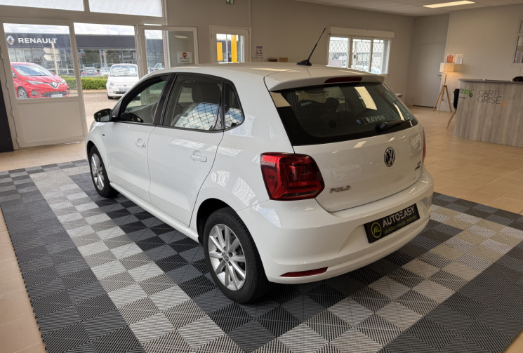 Volkswagen Polo V 5 PORTES PHASE 2 1.4 TDI BLUE MOTION 75