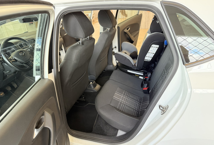Volkswagen Polo V 5 PORTES PHASE 2 1.4 TDI BLUE MOTION 75