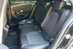 Mercedes Classe A A180 136 CH Progressive line - Grand écran - Cuir
