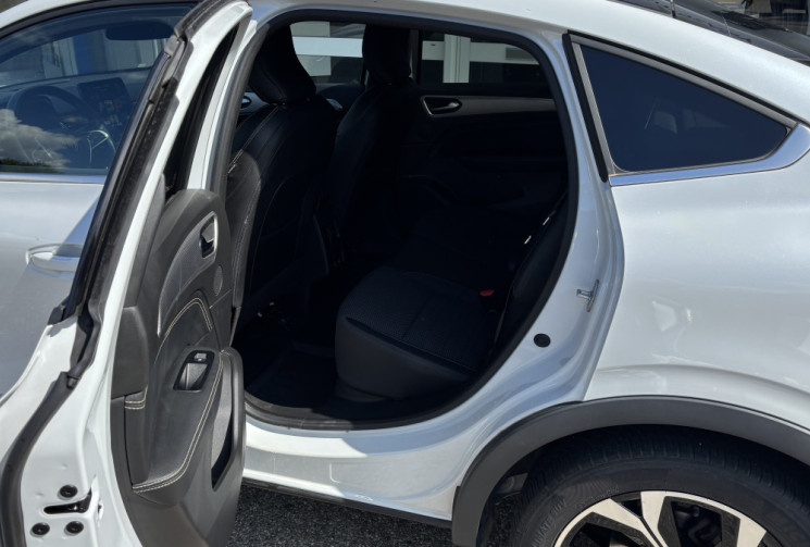 Renault Arkana Renault Arkana 1.6 E-Tech 145ch full hybrid Techno