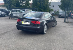 Audi A4 2.0 TDI / 143 CH / S LINE