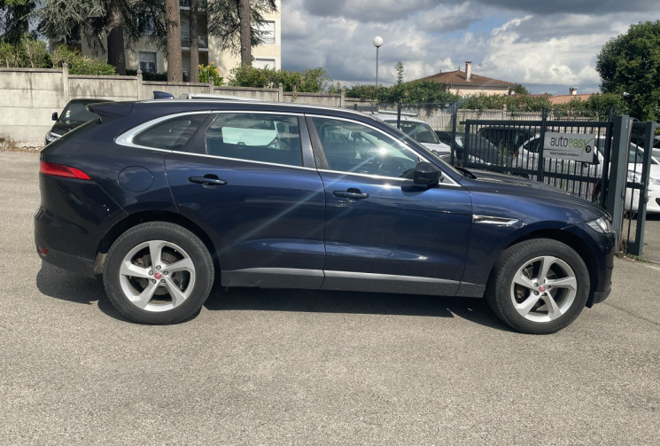 Jaguar F-Pace 2.0 / 180 CH / PRESTIGE