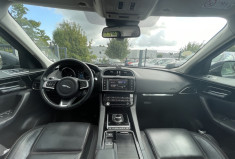 Jaguar F-Pace 2.0 / 180 CH / PRESTIGE