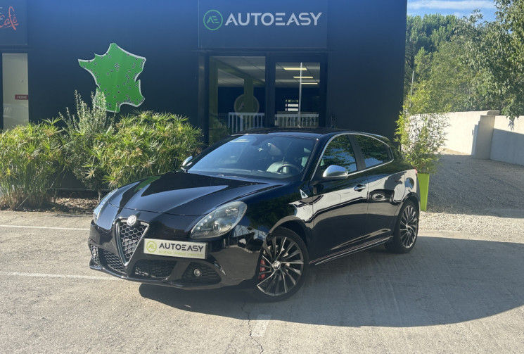 Alfa Romeo GIULIETTA III QV 1750 TBi 235 Quadrifoglio Caméra de recul / Carplay / Distri changée