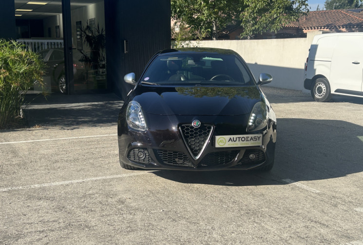 Alfa Romeo GIULIETTA III QV 1750 TBi 235 Quadrifoglio Caméra de recul / Carplay / Distri changée