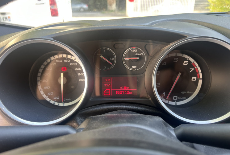 Alfa Romeo GIULIETTA III QV 1750 TBi 235 Quadrifoglio Caméra de recul / Carplay / Distri changée