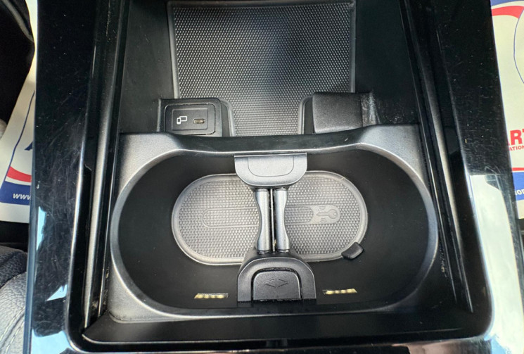 Mercedes Classe A 250 E 8G-DCT 218 BUSINESS LINE  / EXCELLENT ETAT / 1ERE MAIN / GARANTIE 12 MOIS