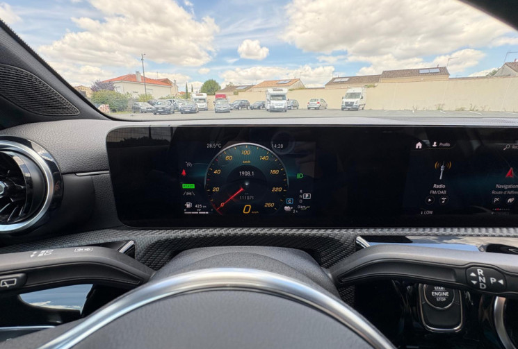 Mercedes Classe A 250 E 8G-DCT 218 BUSINESS LINE  / EXCELLENT ETAT / 1ERE MAIN / GARANTIE 12 MOIS