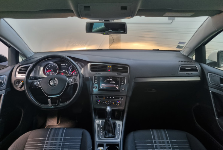 Volkswagen Golf 1.4 TSI 125 ch BlueMotion Technology Lounge DSG7 / Kit éthanol installé