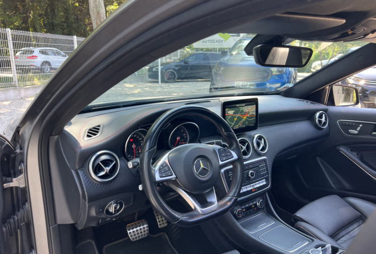 Mercedes Classe A 220 d 7G-DCT Fascination AMG / Toit Ouvrant / Sièges Electriques Chauffants 