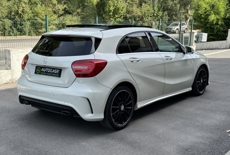 Mercedes Classe A (W176) 200 1.6 TURBO 156 FASCINATION PACK AMG * TOIT OUVRANT * ENTRETIEN COMPLET 