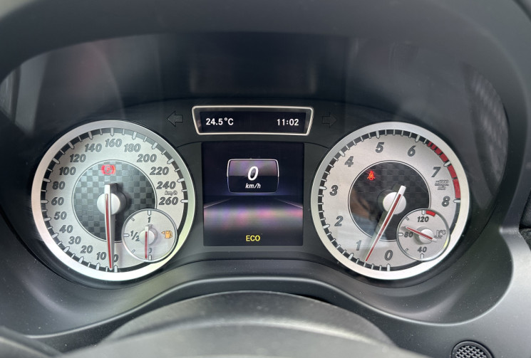 Mercedes Classe A (W176) 200 1.6 TURBO 156 FASCINATION PACK AMG * TOIT OUVRANT * ENTRETIEN COMPLET 