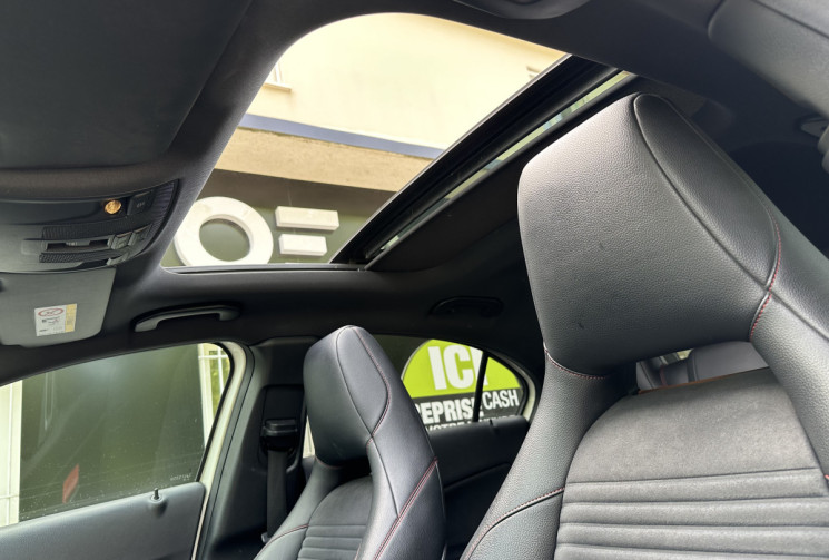 Mercedes Classe A (W176) 200 1.6 TURBO 156 FASCINATION PACK AMG * TOIT OUVRANT * ENTRETIEN COMPLET 