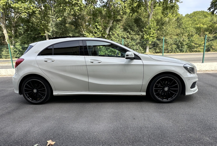 Mercedes Classe A (W176) 200 1.6 TURBO 156 FASCINATION PACK AMG * TOIT OUVRANT * ENTRETIEN COMPLET 