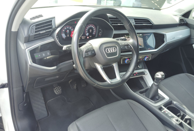 Audi Q3 TFSI 150ch Business line 