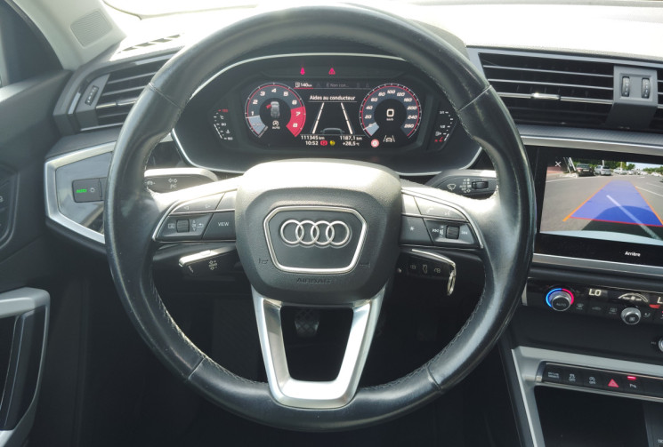 Audi Q3 TFSI 150ch Business line 