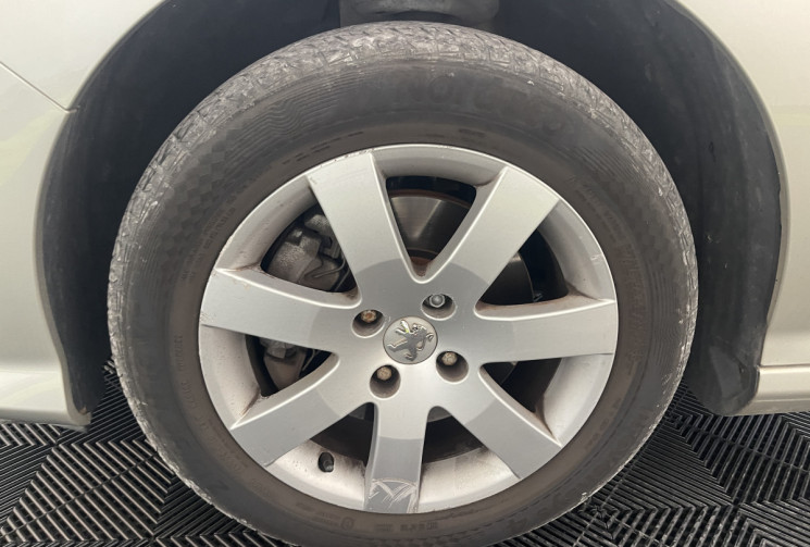 Peugeot 308 2.0 HDi136 Feline FAP BVA 