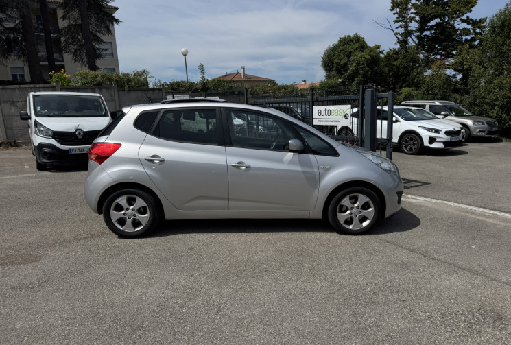 Kia VENGA 1.6 CRDI / 115 CH / PREMIUM 