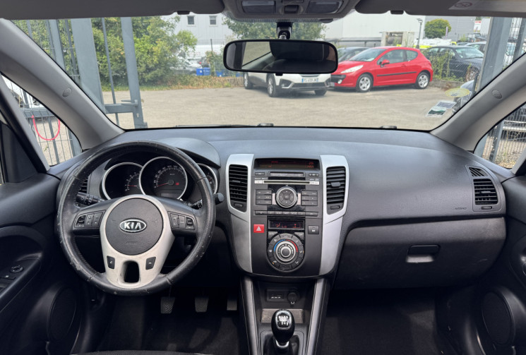 Kia VENGA 1.6 CRDI / 115 CH / PREMIUM 
