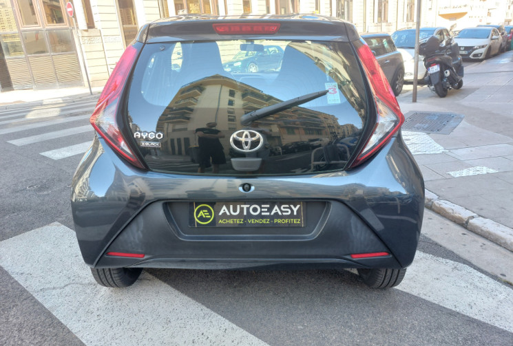 Toyota Aygo 1.0 vvti 72 ch X black