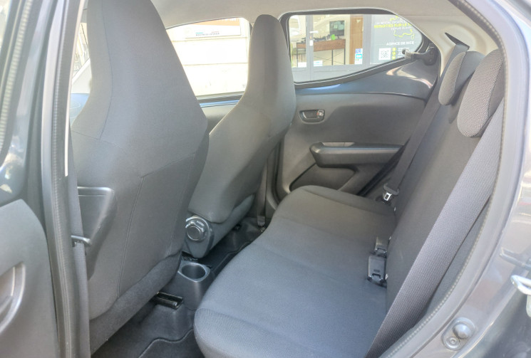 Toyota Aygo 1.0 vvti 72 ch X black